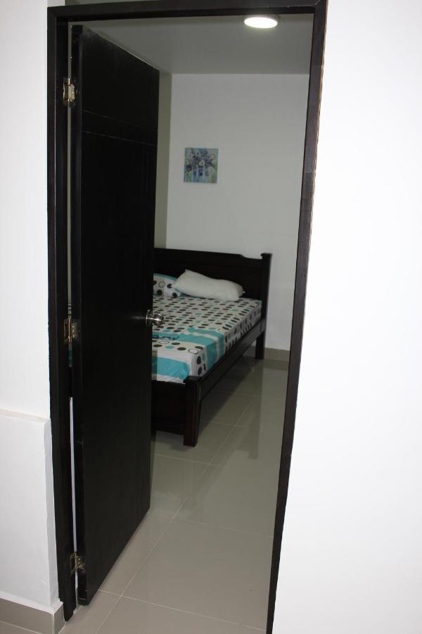 Casa Estadio Medellin ! Apartamentos Renovados En Excelente Ubicacion Laureles Estadio Esterno foto