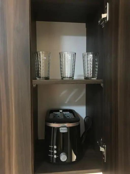 Casa Estadio Medellin ! Apartamentos Renovados En Excelente Ubicacion Laureles Estadio Esterno foto
