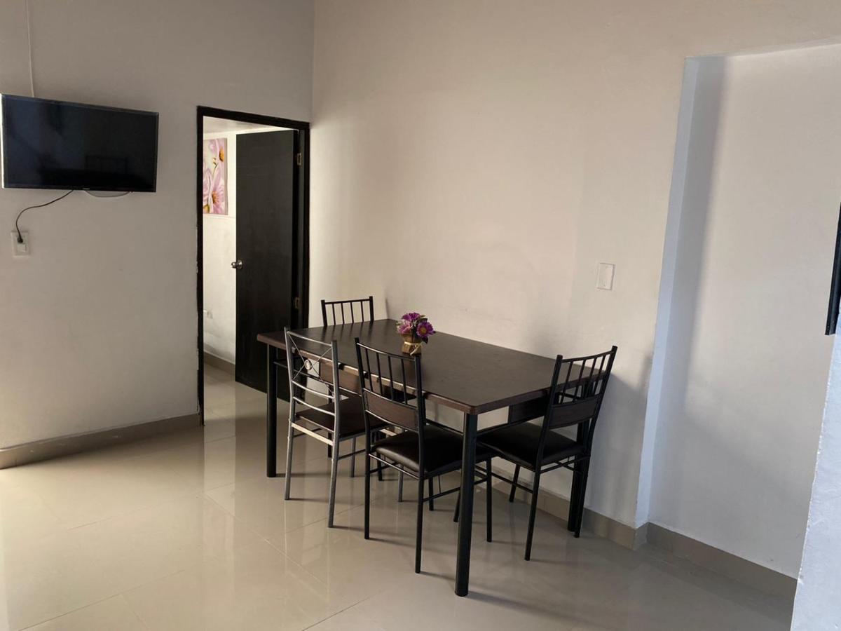 Casa Estadio Medellin ! Apartamentos Renovados En Excelente Ubicacion Laureles Estadio Esterno foto
