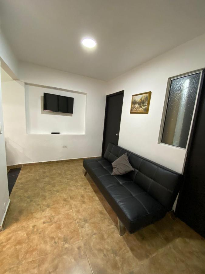 Casa Estadio Medellin ! Apartamentos Renovados En Excelente Ubicacion Laureles Estadio Esterno foto