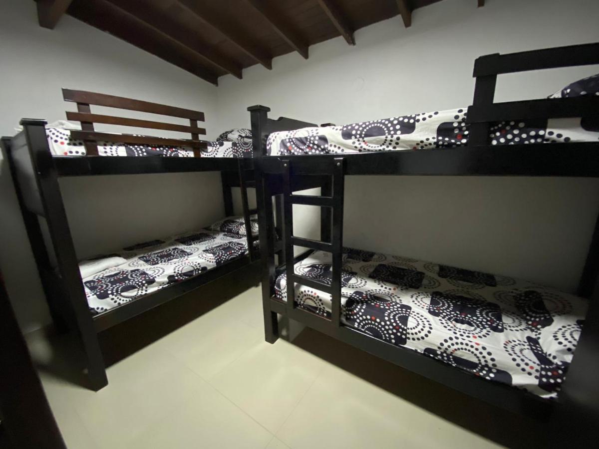 Casa Estadio Medellin ! Apartamentos Renovados En Excelente Ubicacion Laureles Estadio Esterno foto